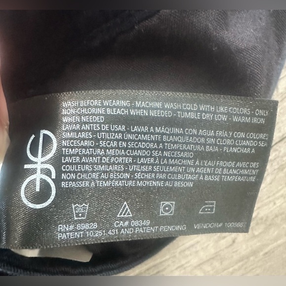 Gloria Vanderbilt Navy Blue Bermuda Shorts Size 10 - Picture 4 of 6